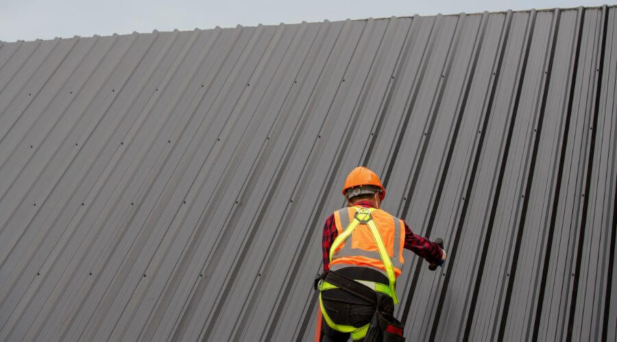 Professional metal roof installation services in Raymondville, TX